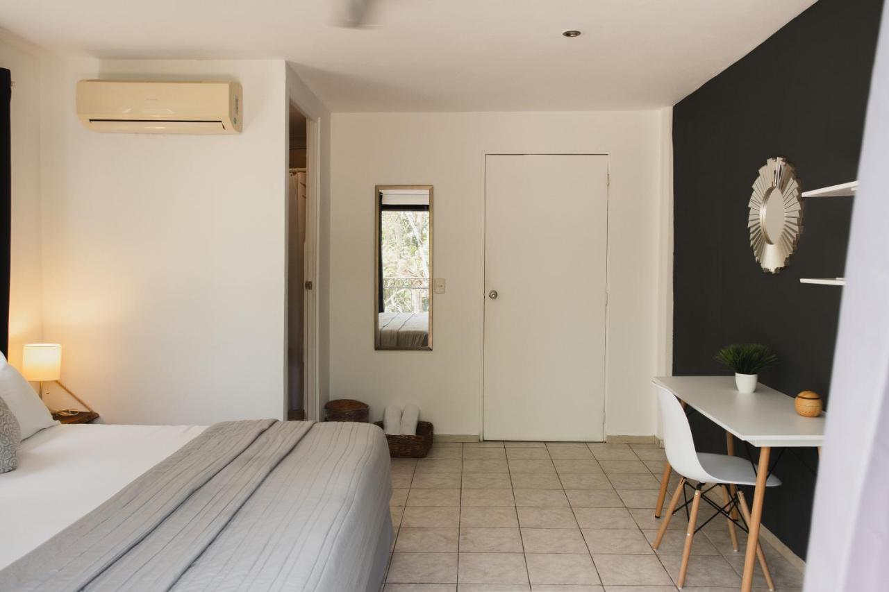 Che Suites Playa Adults Only Playa del Carmen Luaran gambar